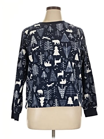 Old Navy Pullover Sweater (view 1)
