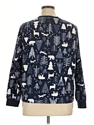 Old Navy Pullover Sweater (view 2)