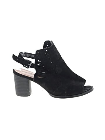 Universal Thread Sandals (view 1)