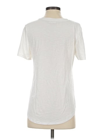 Maurices Short Sleeve T-Shirt (view 2)