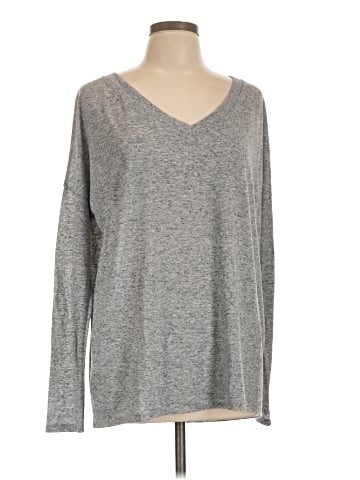 Victoria's Secret Long Sleeve T-Shirt (view 1)