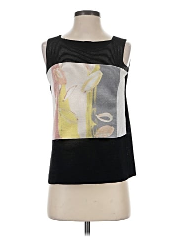 D. Exterior Sleeveless T-Shirt (view 1)