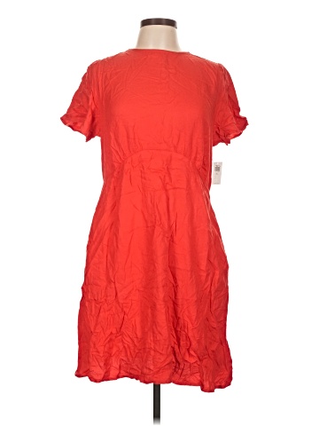 Old Navy Casual Dress (view 1)