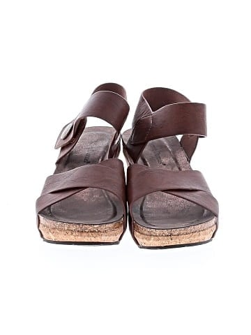 Pierre Dumas Wedges (view 2)