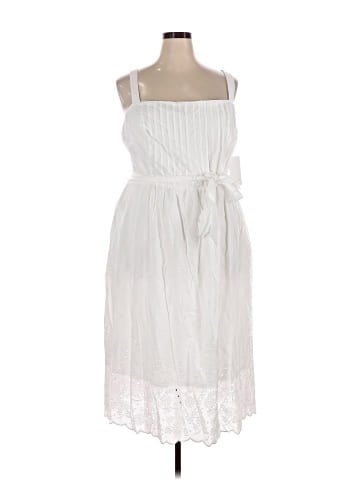 Julia Jordan Casual Dress (view 1)