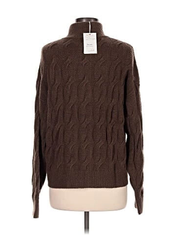 Splendid Pullover Sweater (view 2)