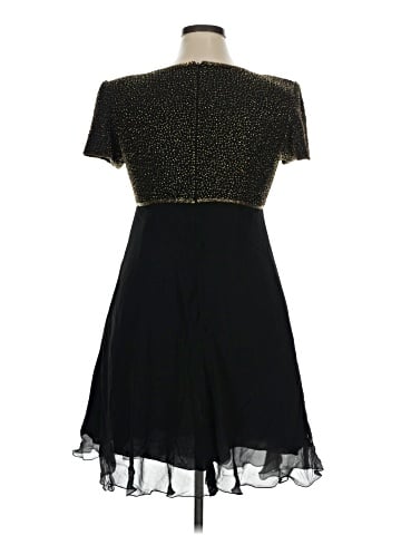 Papell Boutique Evening Cocktail Dress (view 2)
