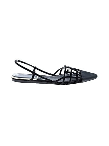 Zara Flats (view 1)