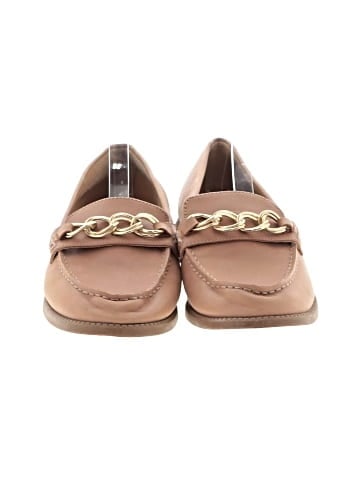 Crown Vintage Flats (view 2)