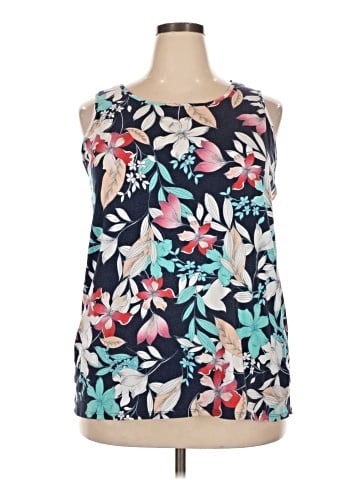 St. John's Bay Tank Top (view 1)