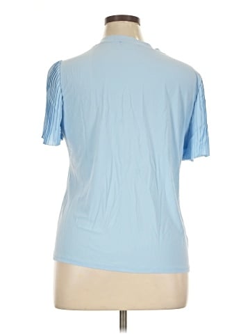 Tommy Hilfiger Short Sleeve T-Shirt (view 2)