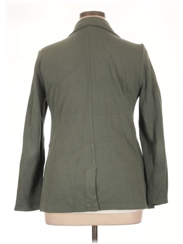 Matty M Blazer (view 2)