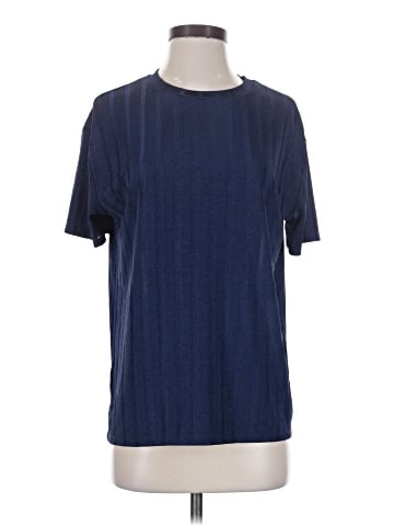 Trafaluc by Zara Short Sleeve T-Shirt (view 1)