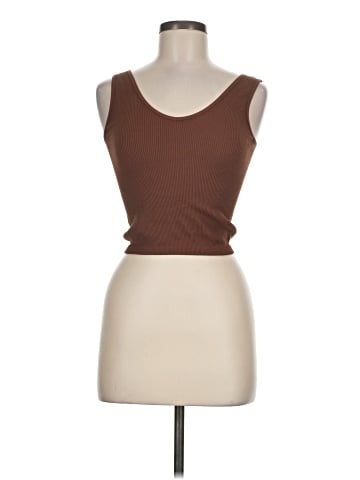 Yelete Sleeveless T-Shirt (view 1)