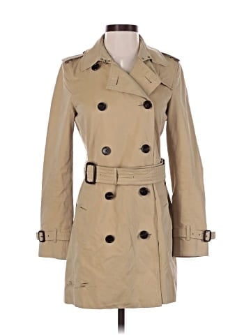 Burberry Trenchcoat (view 1)