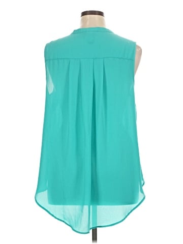 Torrid Sleeveless T-Shirt (view 2)