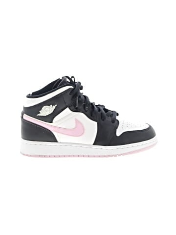 Air Jordan Sneakers (view 1)