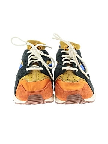 Nike Sneakers (view 2)