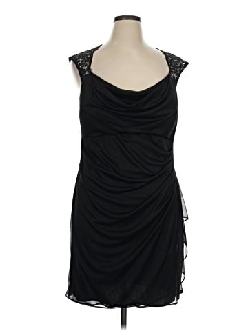 Scarlett Cocktail Dress (view 1)