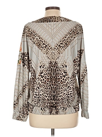 Venus 3/4 Sleeve Blouse (view 2)