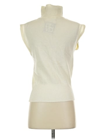 Double Zero Sleeveless Top (view 2)
