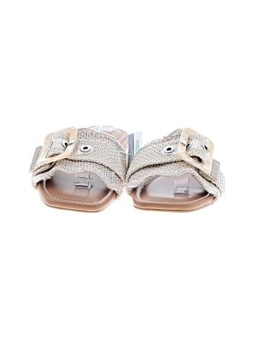 Universal Thread Sandals (view 2)
