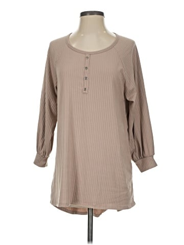 Vanilla Bay 3/4 Sleeve T-Shirt (view 1)
