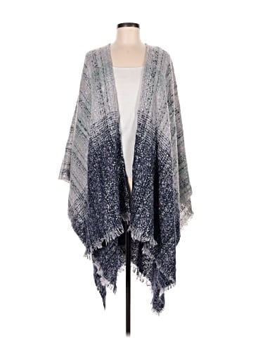 Catherines Poncho (view 1)
