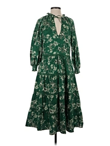 Alice + Olivia Casual Dress (view 1)