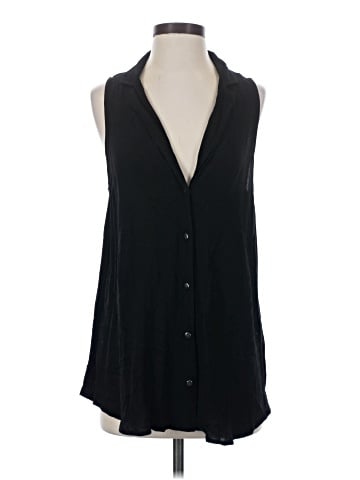 Love 21 Sleeveless Button-Down Shirt (view 1)