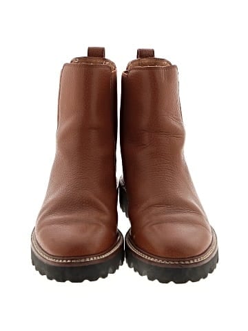 Madewell The Citywalk Lugsole Chelsea Boot in Leather (view 2)