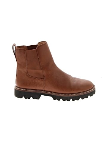 Madewell The Citywalk Lugsole Chelsea Boot in Leather (view 1)