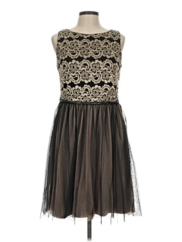 Roz & Ali Cocktail Dress (view 1)