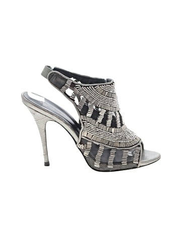 Elizabeth and James Sandals (view 1)