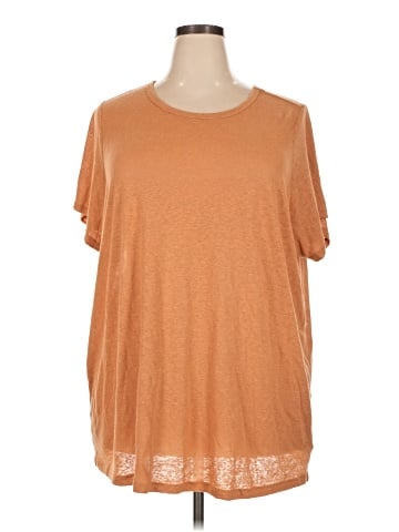 Torrid Short Sleeve T-Shirt (view 1)