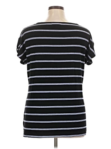 Liz Claiborne Short Sleeve T-Shirt (view 2)