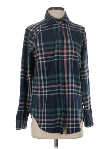 Carve Designs Long Sleeve Button-Down Shirt (view 1)