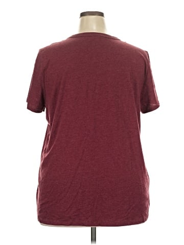 Maurices Short Sleeve T-Shirt (view 2)