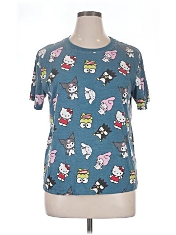 Hello Kitty Short Sleeve Top (view 1)