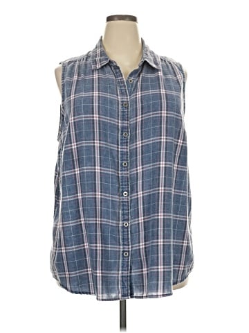 Torrid Sleeveless T-Shirt (view 1)