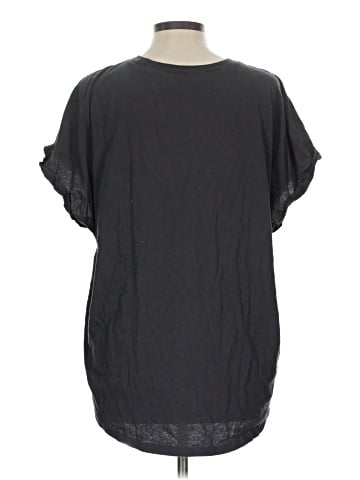Torrid Short Sleeve T-Shirt (view 2)