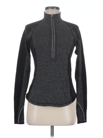 Lululemon Athletica Long Sleeve T-Shirt (view 1)