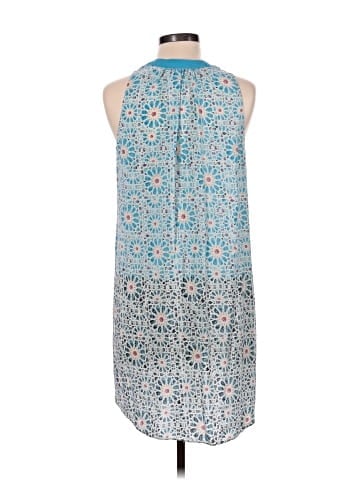 Charlie Jade Sleeveless Blouse (view 2)