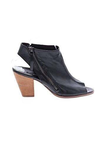 Paul Green Ankle Boots (view 1)