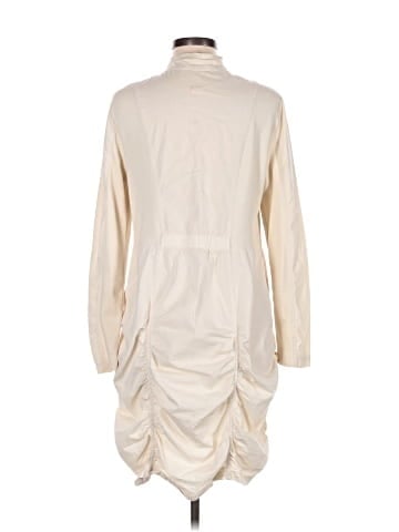 Wearables Raincoat (view 2)