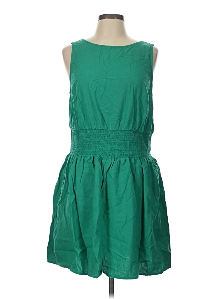 Pre-owned Universal Thread Casual Dress In Green