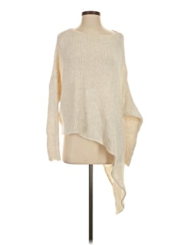 Reserved Poncho (view 1)