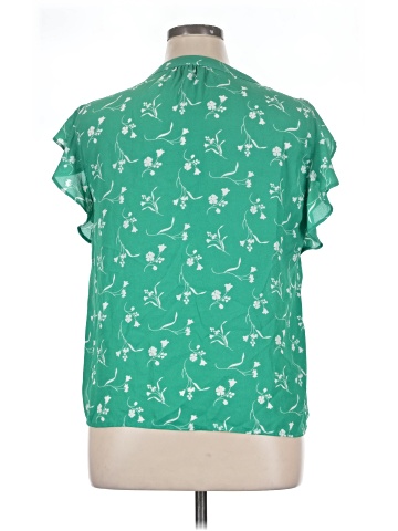 Lily White Short Sleeve Blouse (view 2)