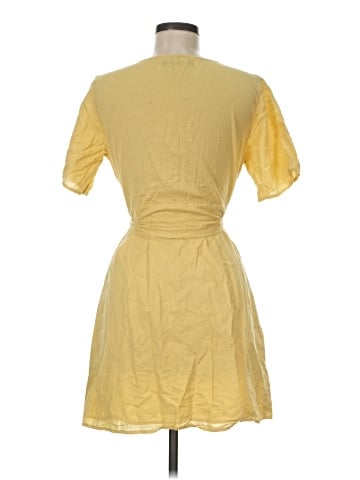 Abercrombie & Fitch Casual Dress (view 2)