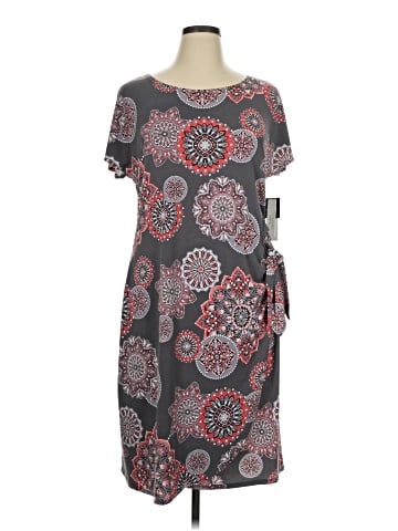 Signature by Robbie Bee Casual Dress (view 1)